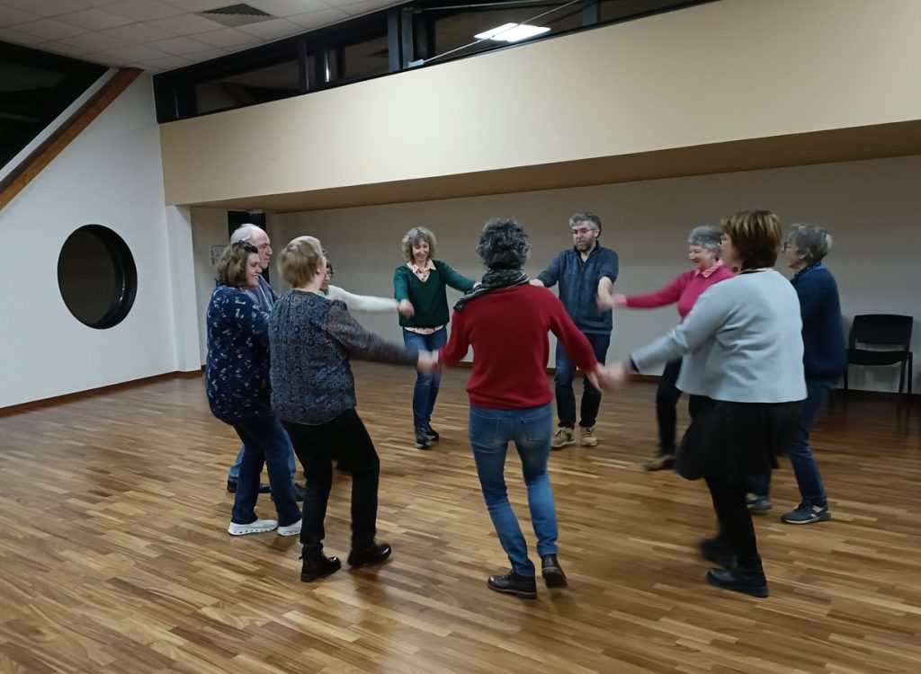 Danse du Monde - Foyer Communal de Bavilliers (2)